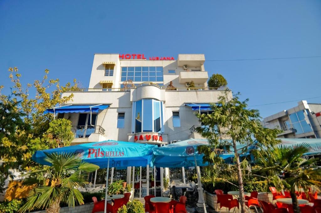 Hotel Lubjana ティラナ エクステリア 写真